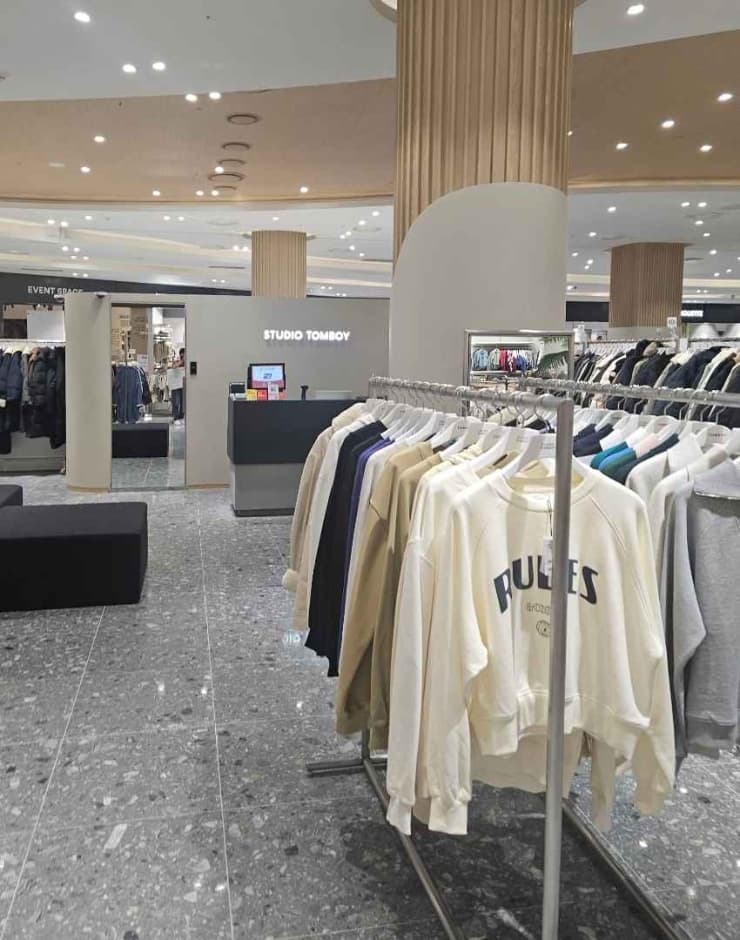 Tomboy [Tax Refund Shop] (톰보이)