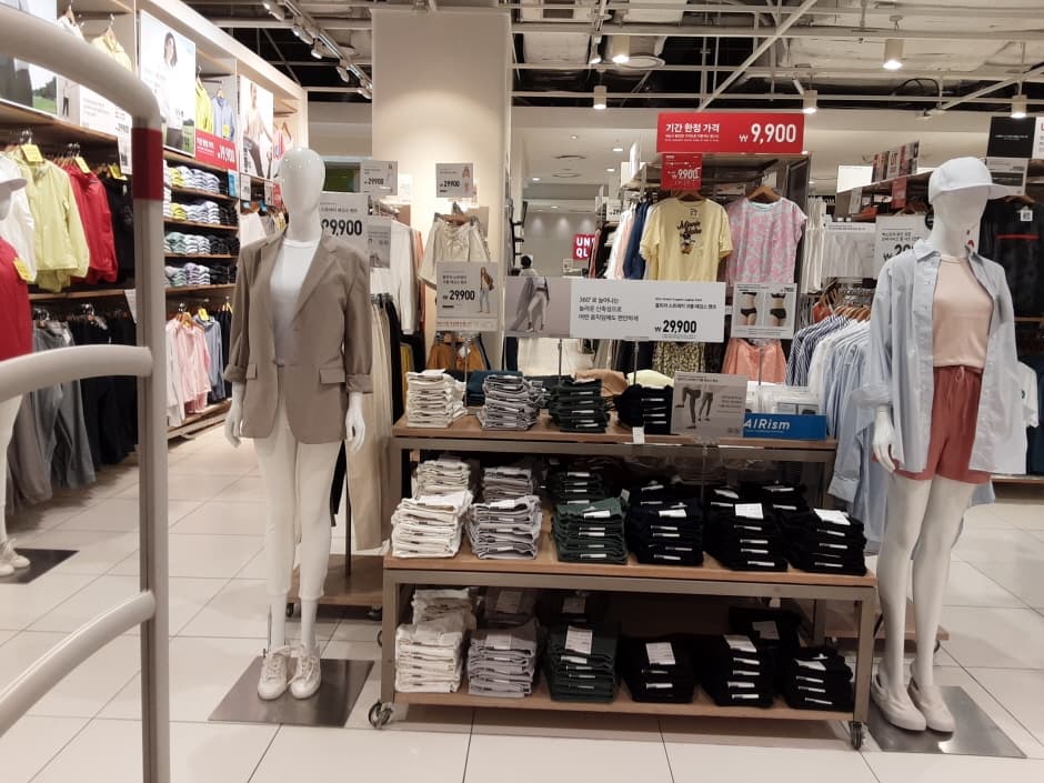 유니클로 롯데울산_3