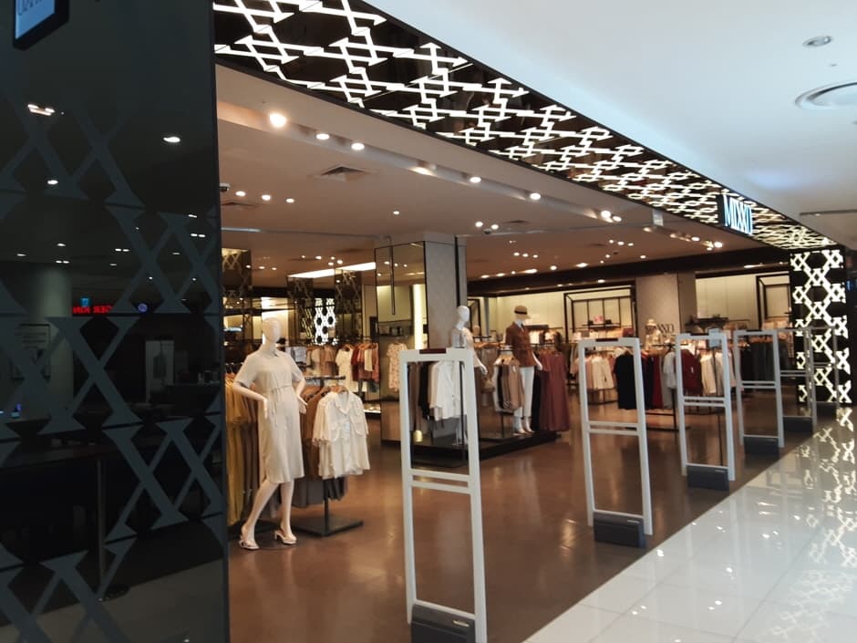 EW Mixxo - Lotte Gwangbok Branch [Tax Refund Shop] (EW 미쏘 롯데광복)