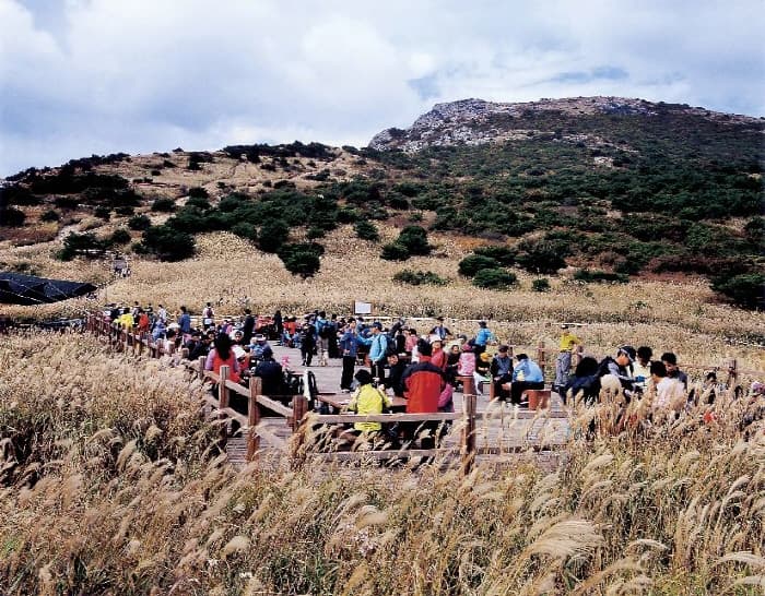 Jaeyaksan Mountain (재약산)