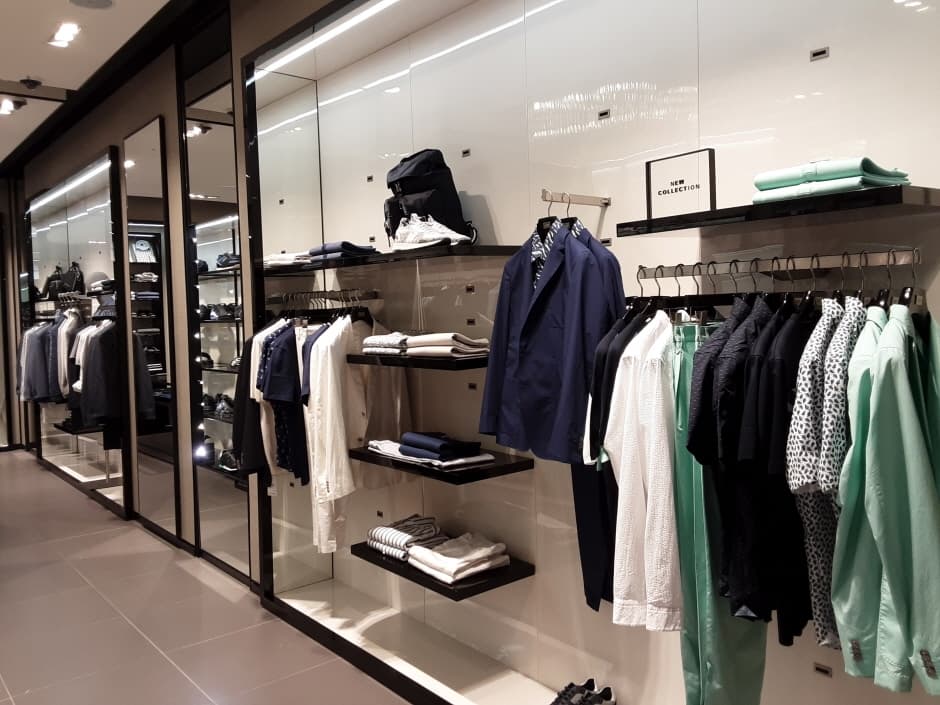 휴고보스 현대 판교점_3