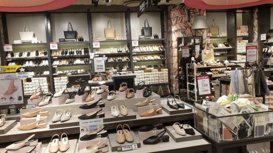 EW 스파오 롯데광복_3