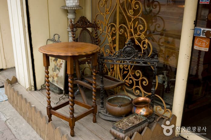 이태원가구거리1