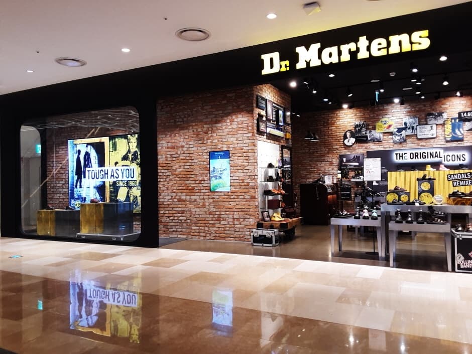 닥터마틴 롯데월드몰점_2