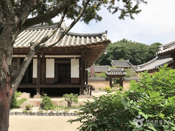 Sogang House [Korea Quality] / 소강고택 [한국관광 품질인증]