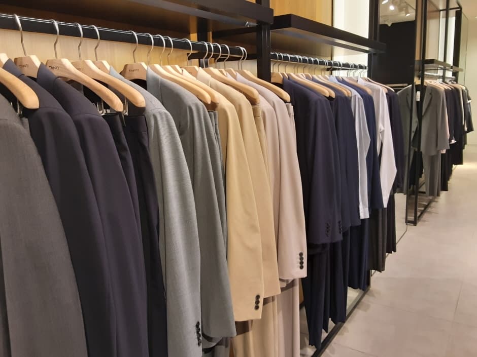 띠어리남성 신세계 부산점_2