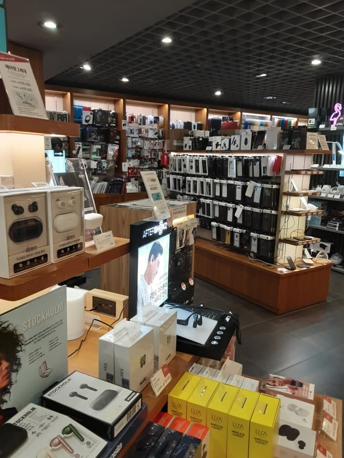 핫트랙스 전주점_3