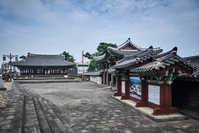 한국문화정보원_관덕정_006