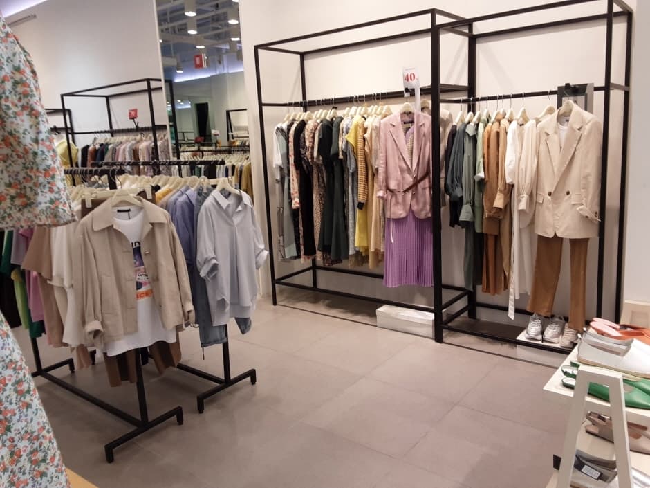 나이스클랍_롯데(아)김해점_4