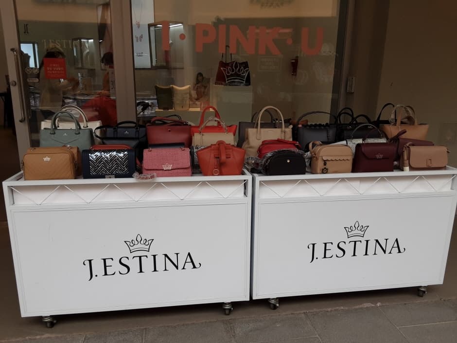 제이에스티나 롯데아울렛 김해점_2