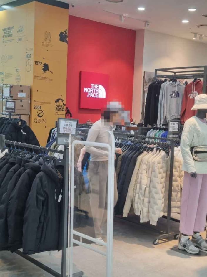 노스페이스 롯데팩토리 가산(1)