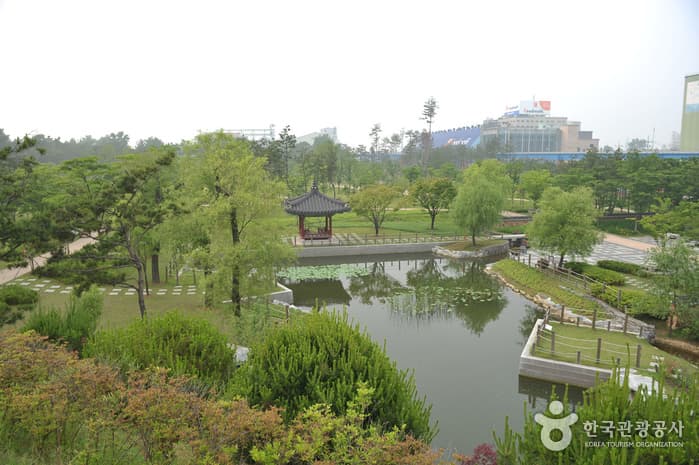 Wolmi Park (월미공원)