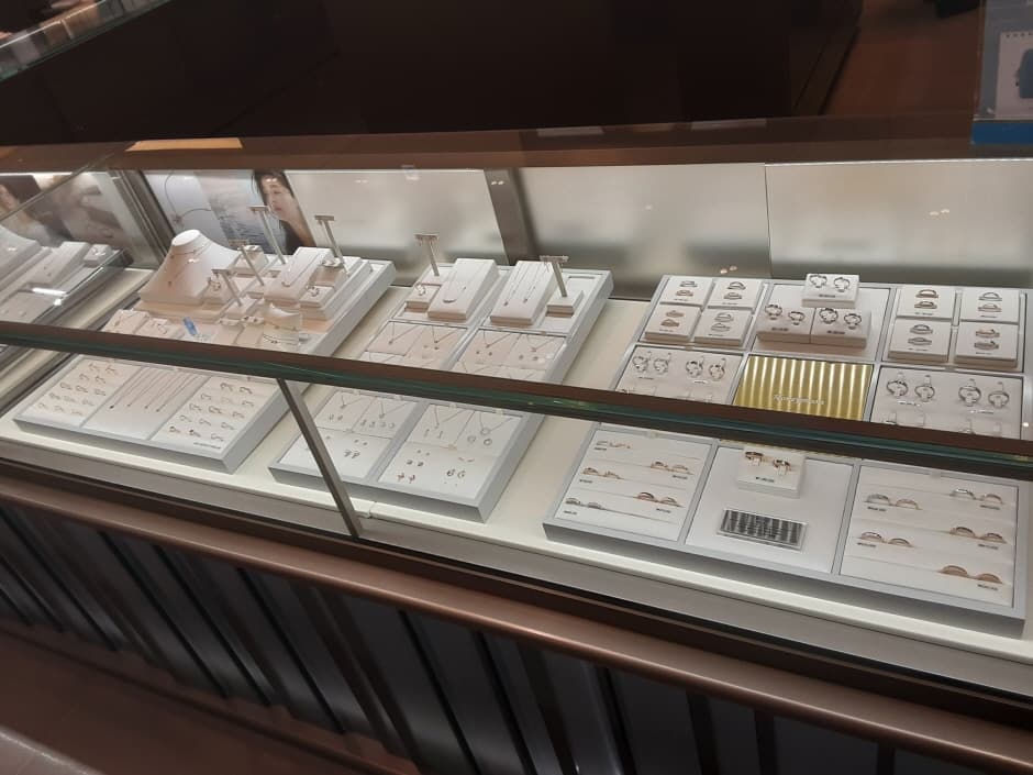 스톤헨지 현대 판교점_3