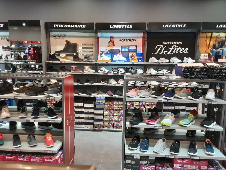 스케쳐스 롯데동부산_3