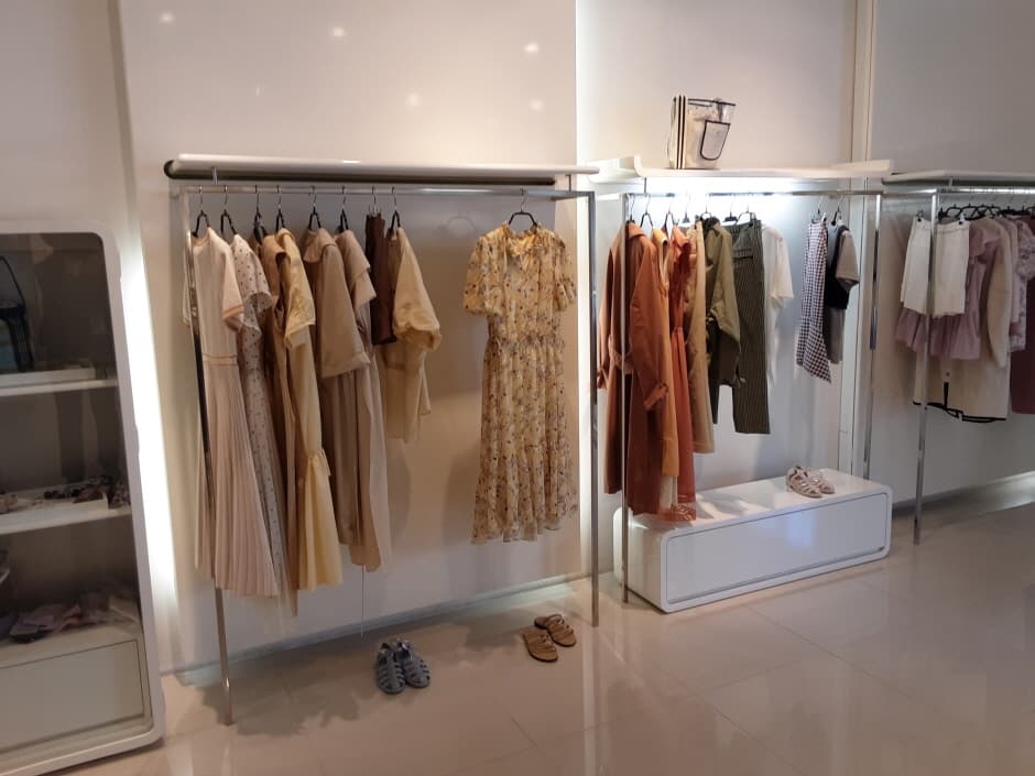 한섬 SJSJ 신세계부산_4