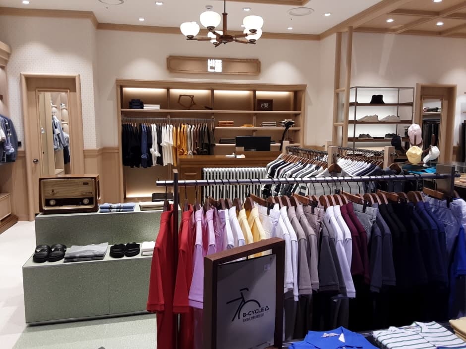 빈폴 현대 판교점_3