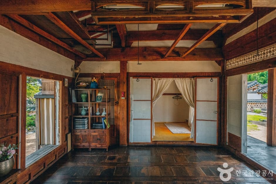 수애당_본채 내부전경 2