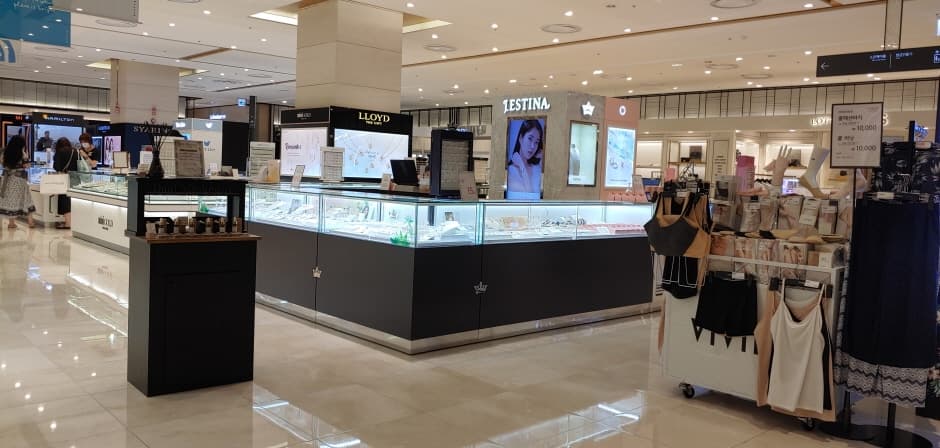 J.Estina - Lotte Cheongnyangni Branch [Tax Refund Shop] (제이에스티나 롯데 청량리점)