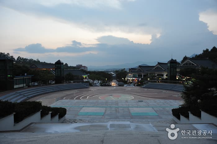 춘향문화예술회관