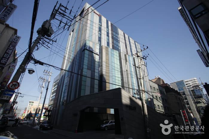 Tria Tourist Hotel (트리아 관광호텔)