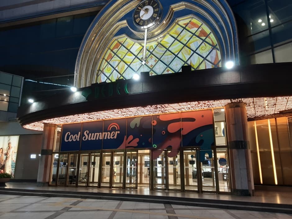 Daegu Department Store - Praza Branch [Tax Refund Shop] (대구백화점 프라자점)