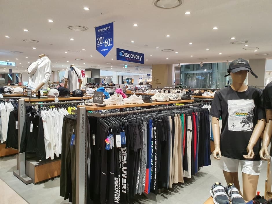 Discovery - Lotte Gwangmyeong Branch [Tax Refund Shop] (디스커버리 롯데 광명점)