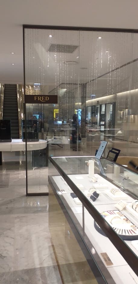 Fred - Shinsegae Gangnam Branch [Tax Refund Shop] (FRED 신세계강남)