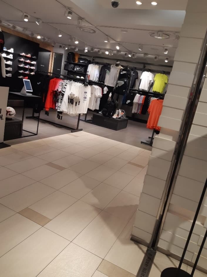 나이키 롯데안산_2