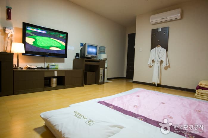 강원도_동해시_피카소모텔_한실02