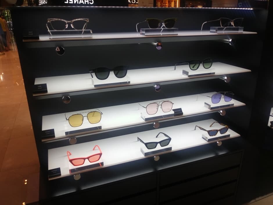 젠틀몬스터 현대본점_3