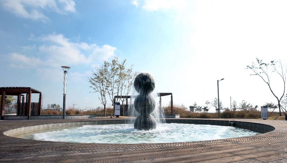 Seaside Park Foot Spa (씨사이드파크해수족욕장)
