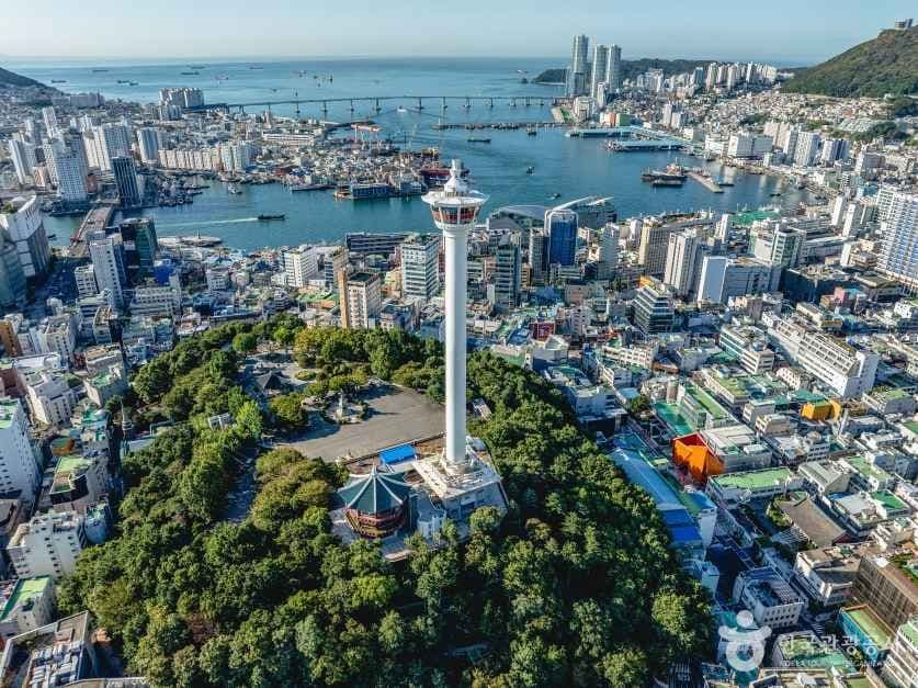 Yongdusan Park (용두산공원)