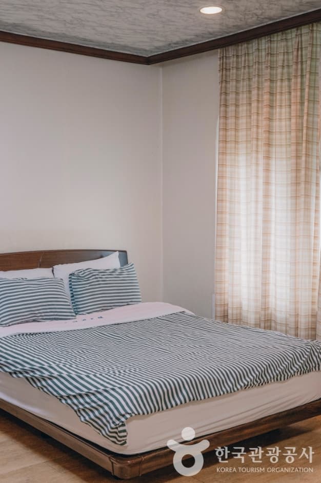 초원리조텔_4~8콘도(원룸) 3