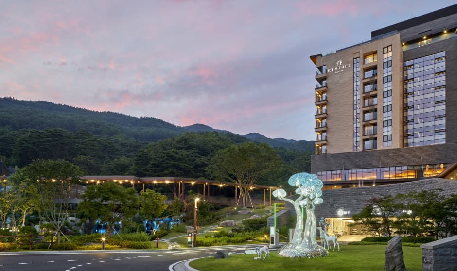 Jecheon Resom Forest (리솜포레스트( 제천))